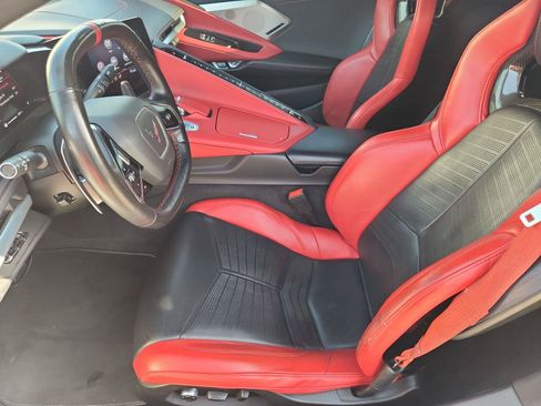 Used 2022 Chevrolet Corvette Stingray Preferred Cpe w/ Z51 Performance Package RWD image 19