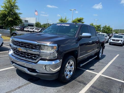 Used 2016 Chevrolet Silverado 1500 LTZ w/ LTZ Plus Package AWD/4WD image 3