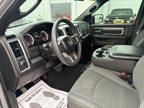 Used 2024 RAM 1500 Warlock AWD/4WD image 11