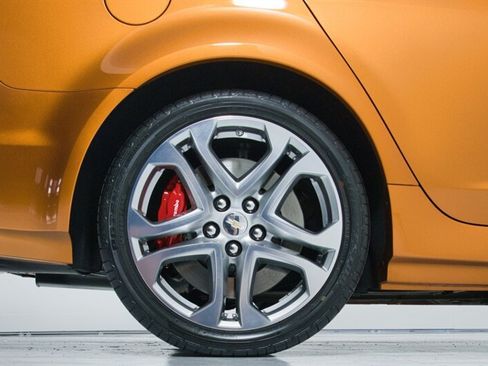 Used 2017 Chevrolet SS RWD image 12