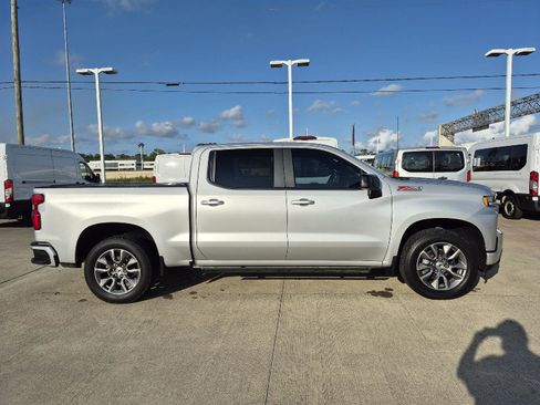 Used 2019 Chevrolet Silverado 1500 RST image 18