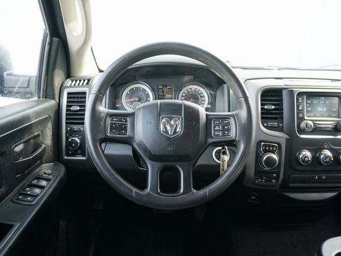 Used 2018 RAM 1500 Express w/ Black Ram 1500 Express Group image 14