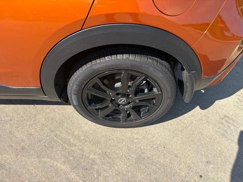 Used 2023 Nissan Kicks SR w/ SR Premium Package FWD image 47