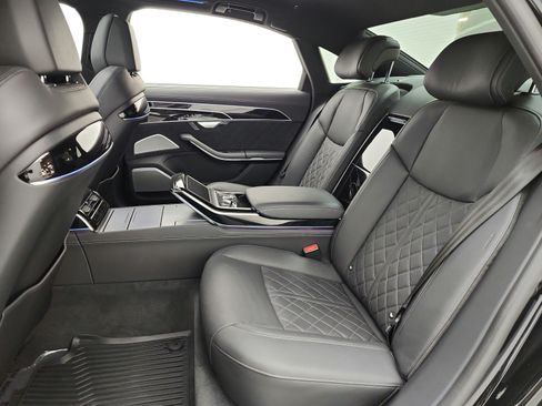 Used 2023 Audi S8 AWD/4WD image 16