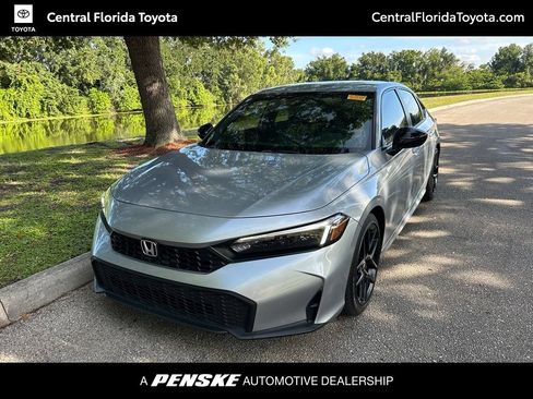 Used 2025 Honda Civic Sport image 1