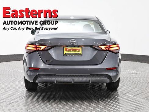 Used 2024 Nissan Sentra SV FWD image 6