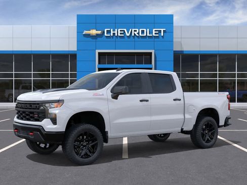 New 2025 Chevrolet Silverado 1500 Custom Trail Boss image 2
