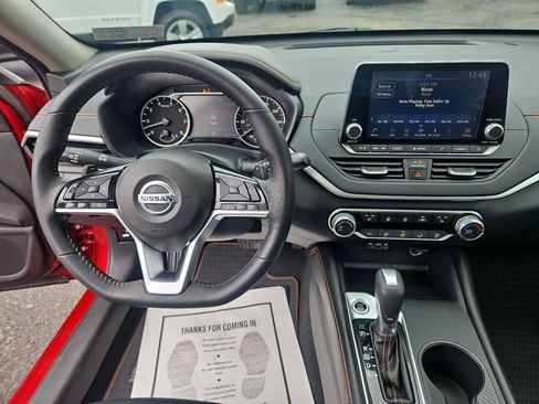 Used 2019 Nissan Altima 2.5 SR w/ SR Premium Package AWD/4WD image 20