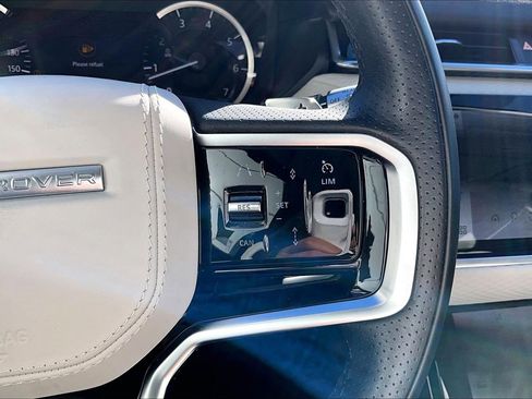 Used 2023 Land Rover Range Rover Velar S image 19