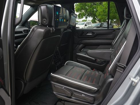 Used 2026 GMC Yukon AT4 Ultimate image 16