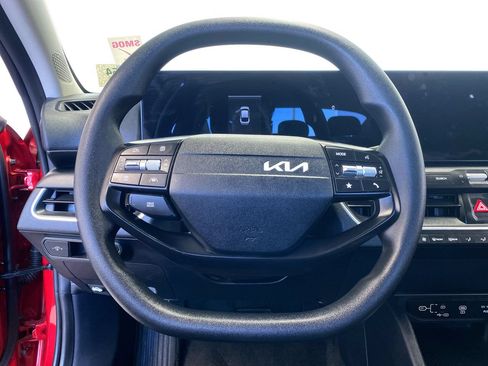 Certified 2025 Kia K4 FWD image 21