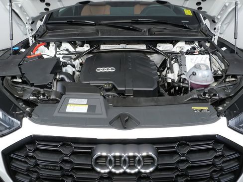 Used 2025 Audi Q5 2.0T Premium w/ Convenience Plus Package image 32