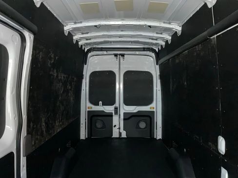 New 2026 Ford Transit 250 148 High Roof Extended RWD image 16