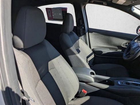 Used 2022 Honda HR-V Sport image 17