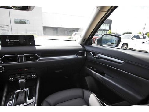 Used 2025 MAZDA CX-5 AWD 2.5 S w/ Select Package image 8