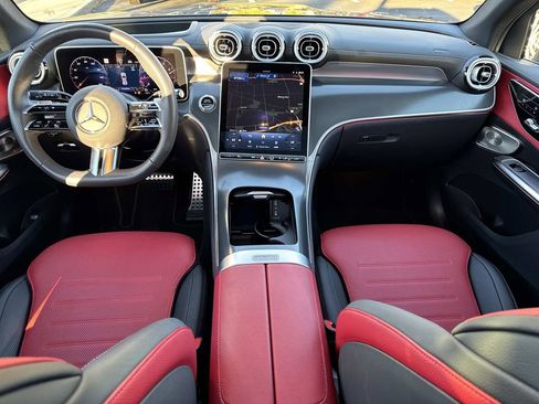 Certified 2025 Mercedes-Benz GLC 300 GLC 300 image 15