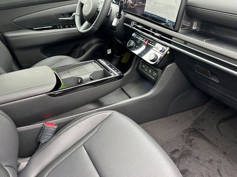 New 2026 Hyundai Tucson Limited AWD/4WD image 16