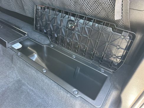 Used 2022 Toyota Tacoma SR image 10