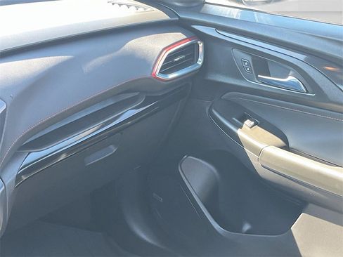 Used 2021 Chevrolet TrailBlazer RS w/ Sun and Liftgate Package image 24