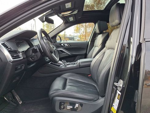 Used 2023 BMW X6 M50i w/ Executive Package image 13
