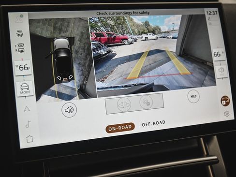 Used 2025 Land Rover Range Rover Velar S image 19