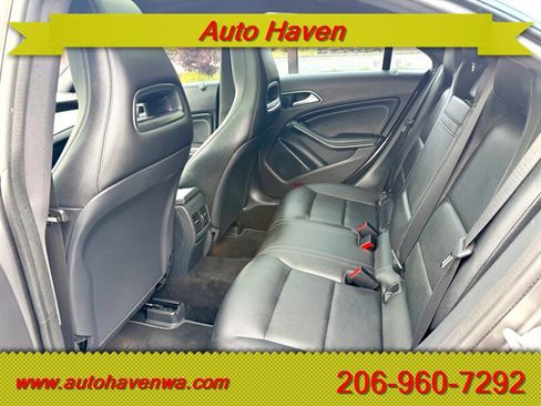 Used 2015 Mercedes-Benz CLA 250 image 11