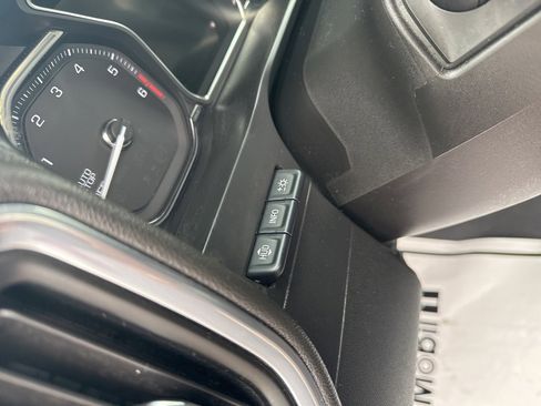 Certified 2020 GMC Sierra 1500 AT4 w/ Technology Package image 22