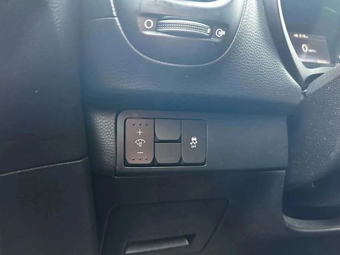 Used 2018 Kia Soul ! image 13