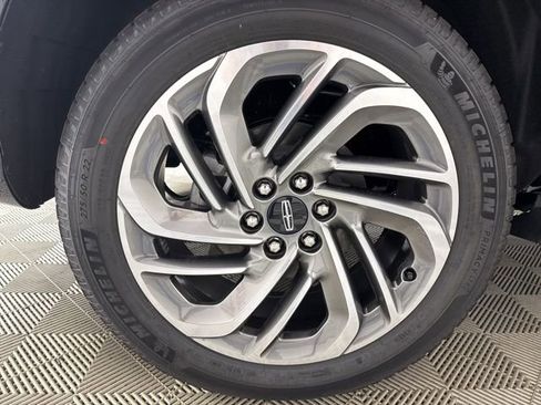 New 2025 Lincoln Navigator Reserve image 33