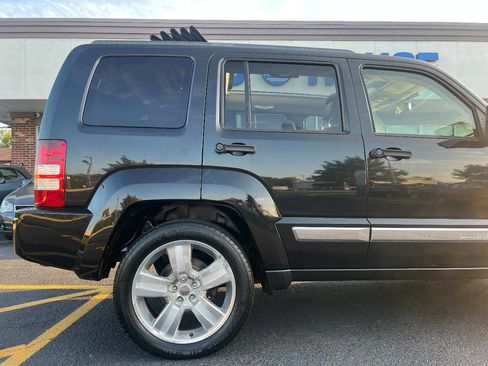 Used 2012 Jeep Liberty Limited Jet w/ Comfort/Convenience Group image 37