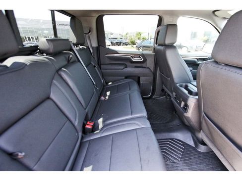 Used 2026 Chevrolet Silverado 1500 LT Trail Boss w/ LT Trail Boss Premium Package AWD/4WD image 10