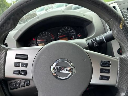Used 2019 Nissan Frontier SV AWD/4WD image 14