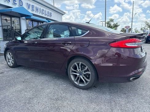 Used 2017 Ford Fusion SE w/ Equipment Group 201A AWD/4WD image 3