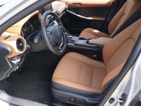 Used 2025 Lexus IS 350 F Sport w/ Accessory Package RWD image 14
