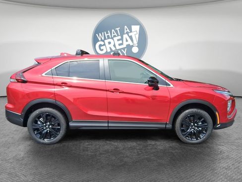 Used 2026 Mitsubishi Eclipse Cross AWD image 2