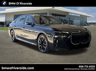 Used 2025 BMW 740i xDrive w/ Premium Package AWD/4WD 360° Tour