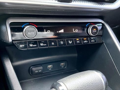 Used 2022 Kia K5 GT-Line FWD image 35