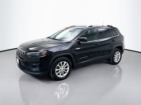 Used 2019 Jeep Cherokee Latitude w/ Popular Appearance Group image 3