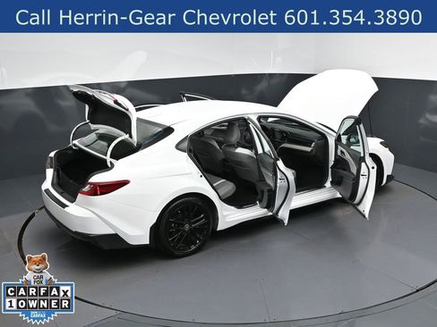 Used 2025 Toyota Camry SE w/ Convenience Package FWD image 50