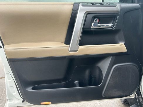 Used 2021 Toyota 4Runner SR5 Premium AWD/4WD image 12