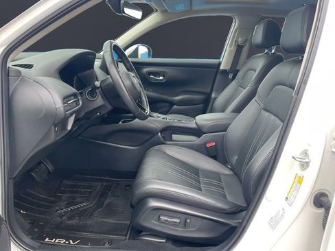 Certified 2024 Honda HR-V EX-L image 9
