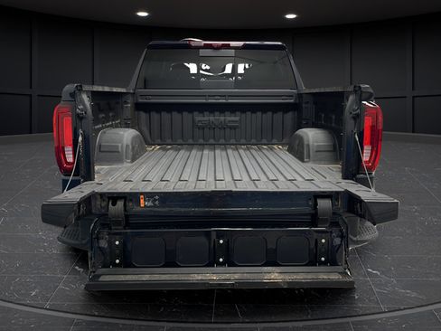Used 2026 GMC Sierra 1500 AT4 w/ AT4 Premium Package AWD/4WD image 31