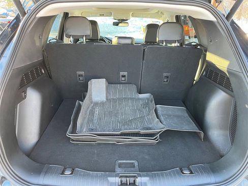 Used 2022 Ford Escape Titanium w/ Class II Trailer Tow Package image 21