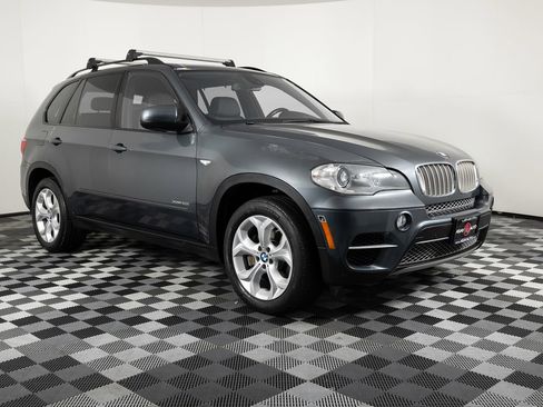 Used 2013 BMW X5 xDrive50i w/ Sport Activity Pkg image 10