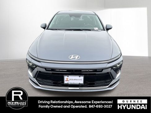 New 2026 Hyundai Sonata SEL image 3