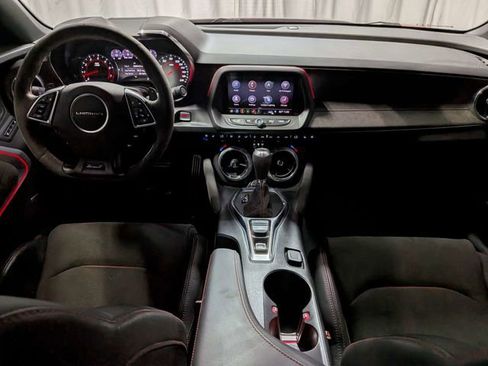 Used 2019 Chevrolet Camaro ZL1 RWD image 6