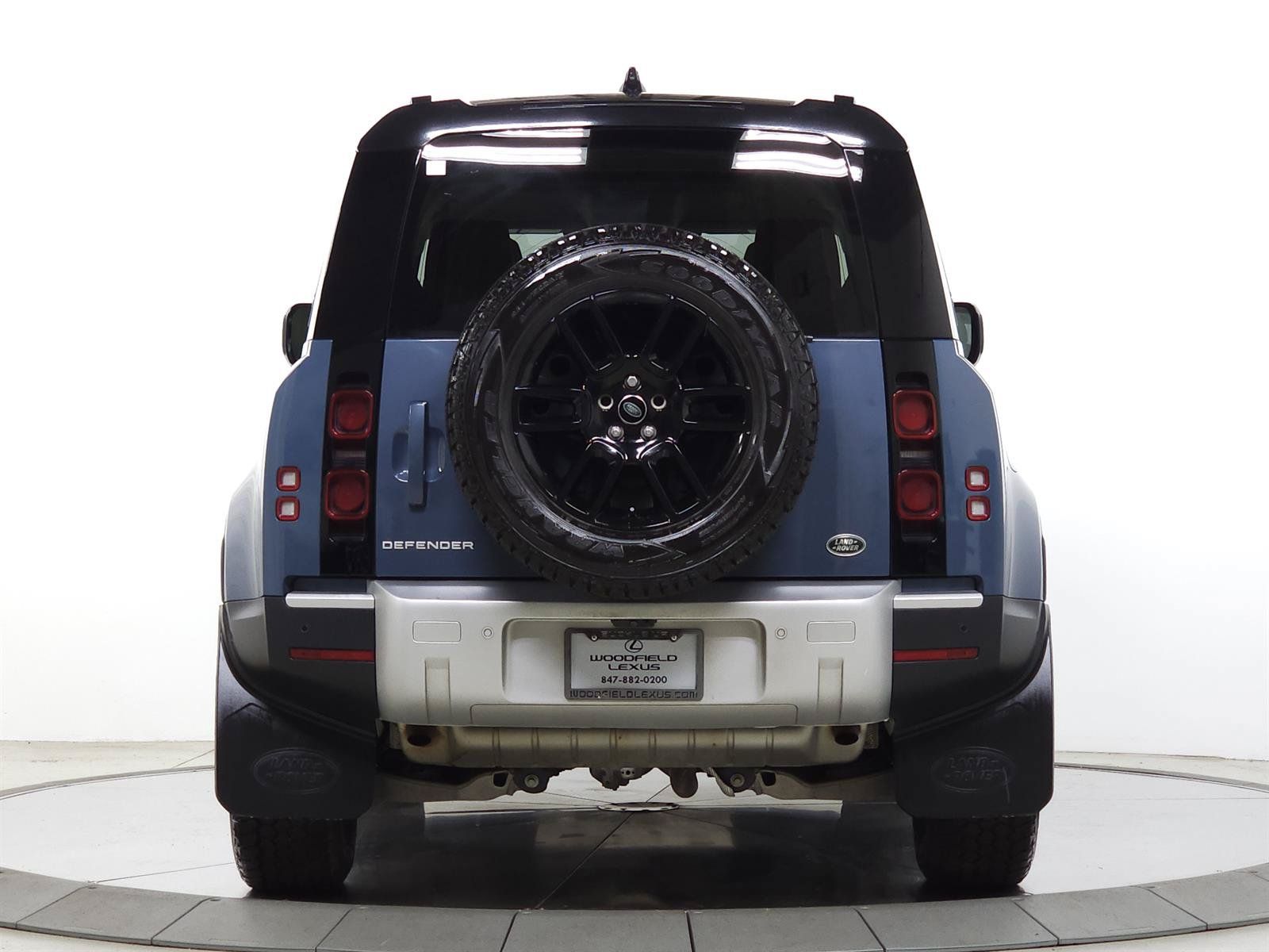 Used 2022 Land Rover Defender 110 S AWD/4WD image 7