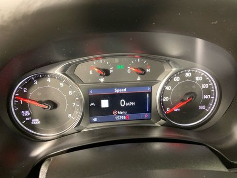 Used 2024 GMC Terrain AT4 w/ Infotainment Package II image 35