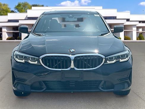 Used 2020 BMW 330i xDrive Sedan w/ Premium Package AWD/4WD image 2