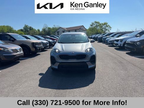 Used 2021 Kia Sportage LX w/ LX Fwd Popular Package image 2